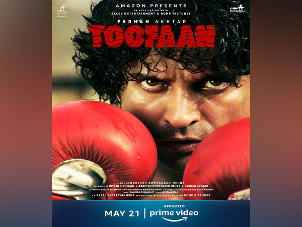 Farhan Akhtar thanks fans for tremendous response to teaser of ‘Toofaan’ with new poster