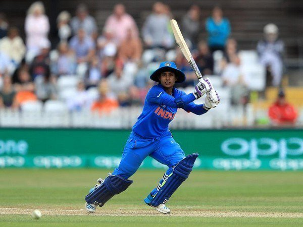 Terrific achievement: Tendulkar congratulates Mithali on completing 10,000 international runs