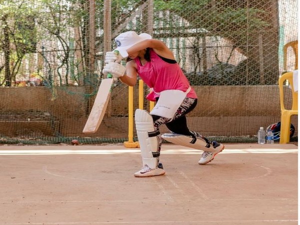 Taapsee Pannu preps for ‘Shabaash Mithu’, shares photo of practice in the nets