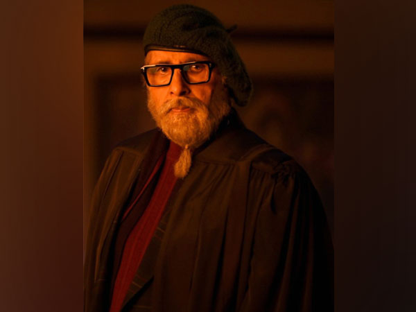 After ‘Pink’ and ‘Badla’, Big B portrays role of a powerful lawyer in ‘Chehre’