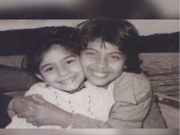 Kajol relives childhood memories on sister Tanishaa Mukerji’s birthday