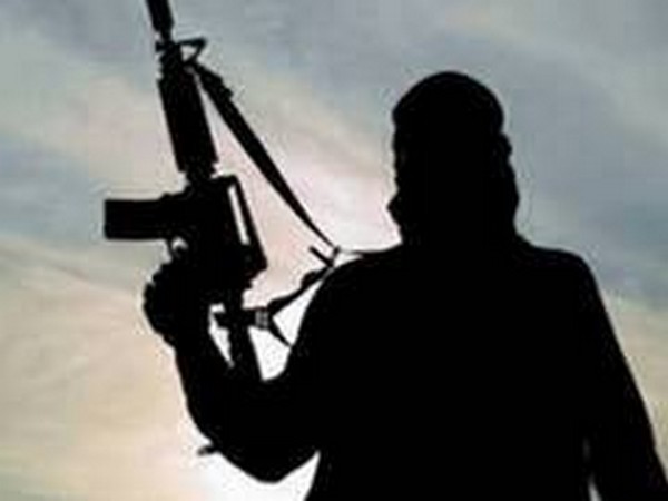 Five top Naxals surrender before security forces in Jharkhand