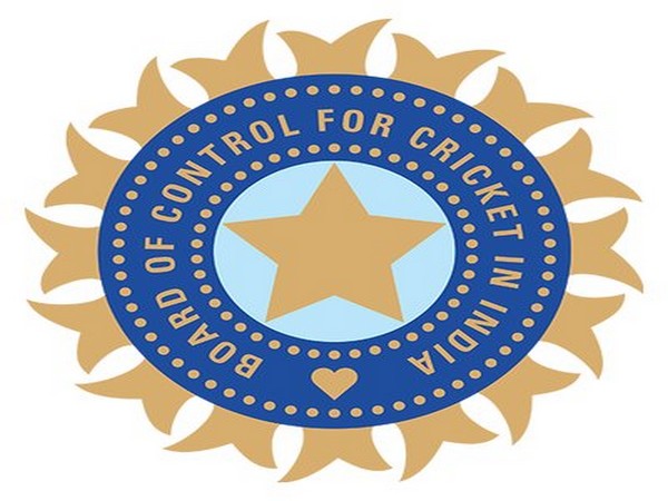 Shaw, Tare guide Mumbai to their fourth Vijay Hazare Trophy title