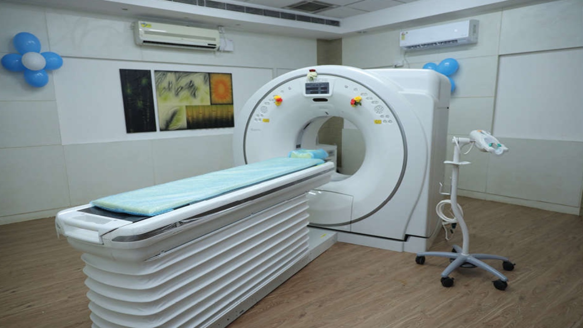 HAL donates CT scan machine to Government Hospital