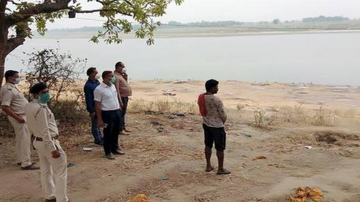 71 BODIES RETRIEVED FROM GANGA IN BUXAR, BIHAR ASKS UP GOVT TO REMAIN VIGILANT