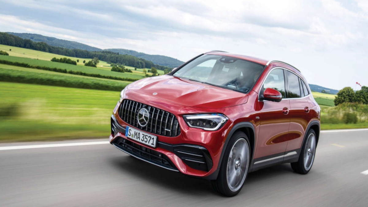 NEW-GENERATION MERCEDES-BENZ GLA ARRIVES ON INDIAN SHORES