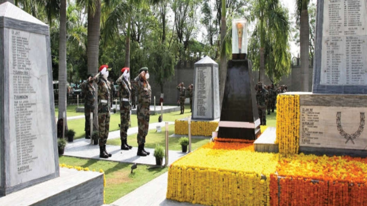 NORTHERN ARMY COMMANDER FELICITATES ‘VEER NARIS’ AND WAR HEROES OF 1971 INDIA-PAK WAR