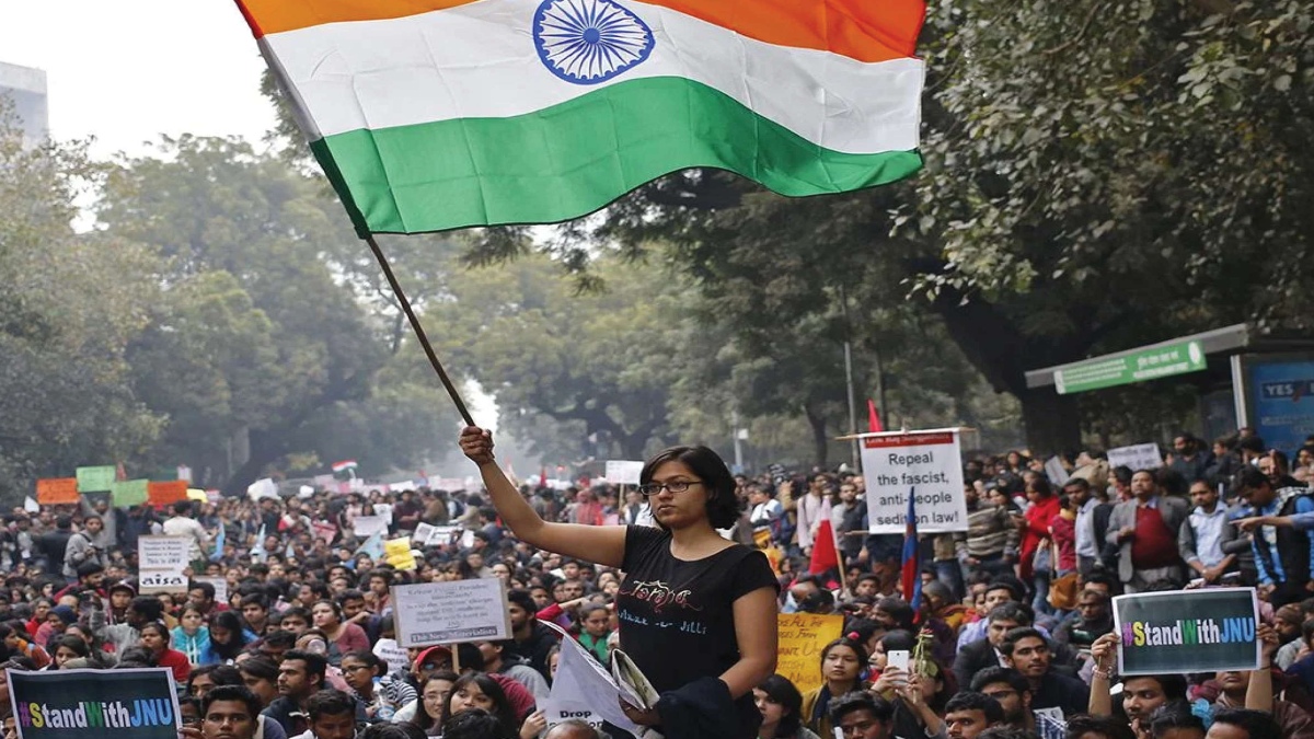 Freedom of speech & sedition law in India : An analysis in the light of recent controversy