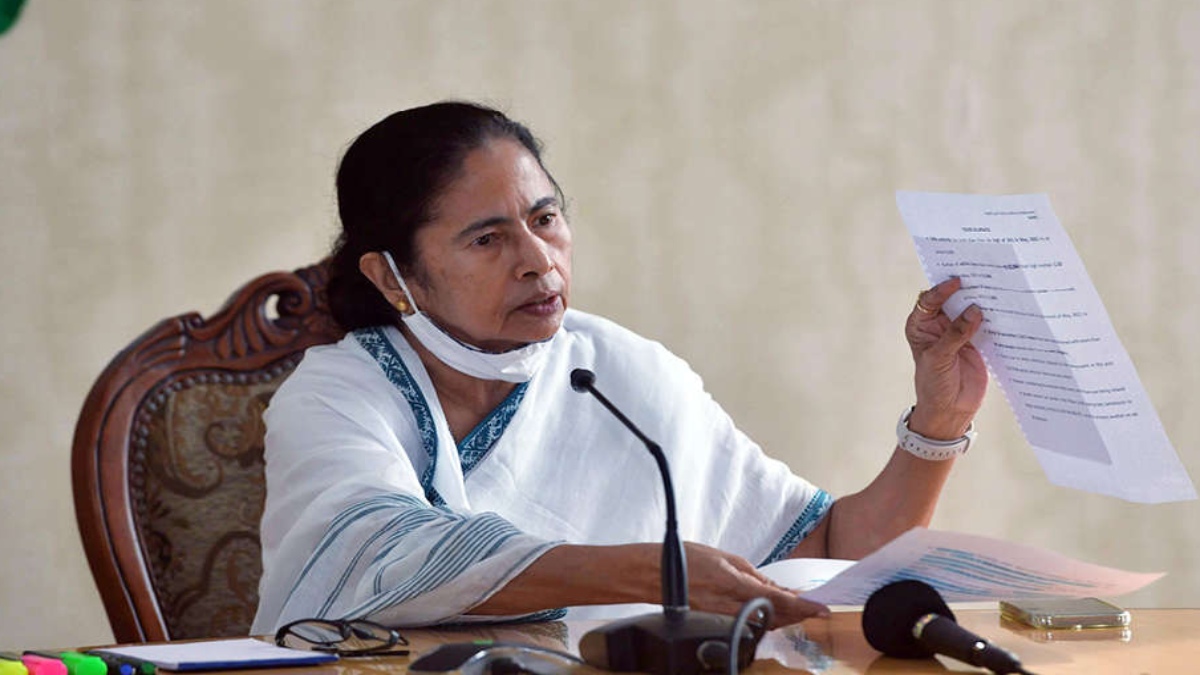 No problem if someone else leads: Mamata meets Sonia, seeks Opposition unity