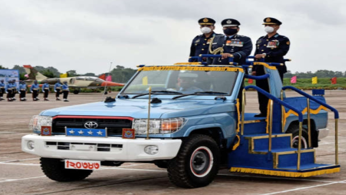 IAF CHIEF VISITS BANGLADESH