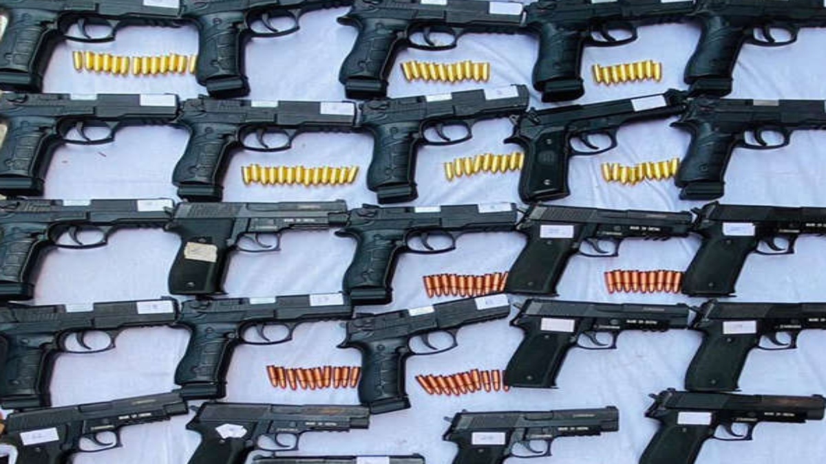 PUNJAB POLICE SEIZES 48 FOREIGN-MADE PISTOLS, ARRESTS SMUGGLER