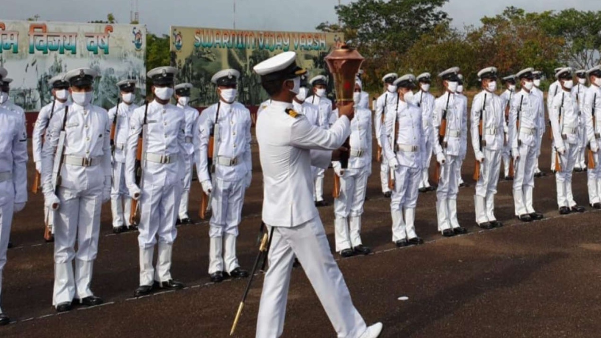 1971 VICTORY FLAME REACHES INS KATTABOMMAN