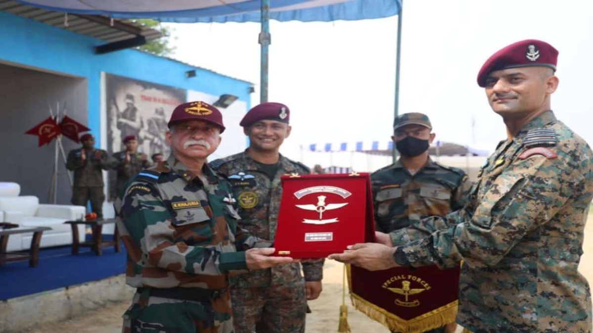 MAROON BERET CEREMONIAL PARADE ORGANISED AT CHANDINAGAR’S GARUD REGIMENTAL TRAINING CENTRE