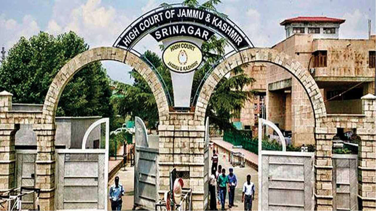 PROCEDURAL REQUIREMENTS ARE THE ONLY SAFEGUARDS AVAILABLE TO A DETENU: JAMMU AND KASHMIR HIGH COURT