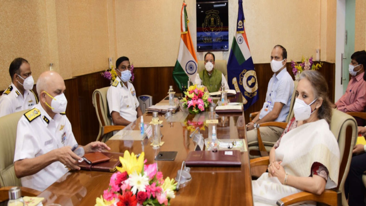 MOS DEFENCE VISITS INDIAN COAST GUARD HEADQUARTERS IN NEW DELHI