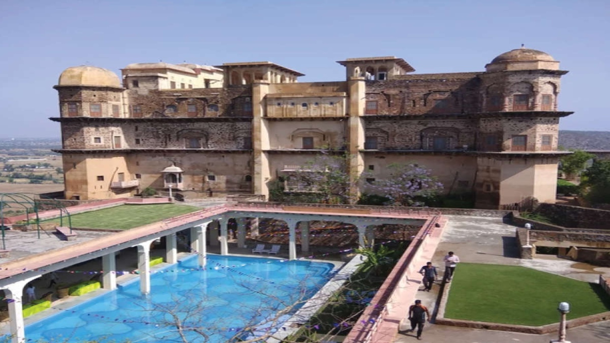 FORT TIJARA: A HERITAGE ART GALLERY WITH A MODERN TWIST