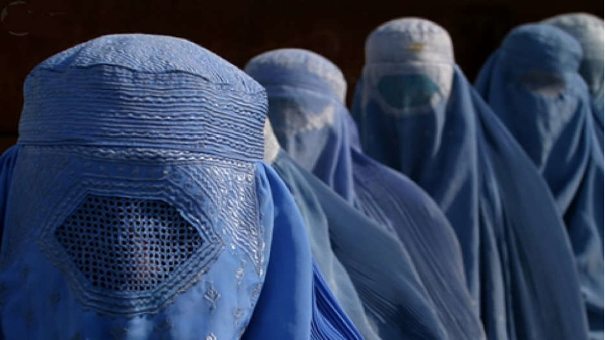 21-year-old girl shot by Taliban for not wearing veil