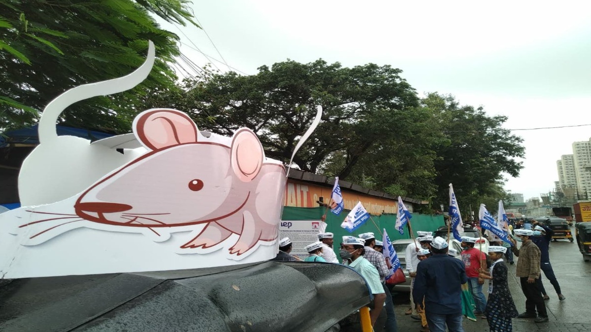 AAP MUMBAI HOLDS DAY 2 OF MOOSHAK YATRA, PRAYS TO ABSOLVE MUMBAIKARS OF THEIR WOES