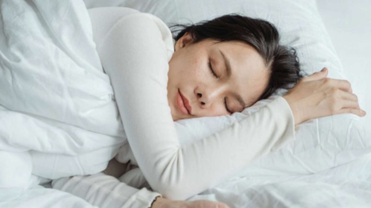 Navigating Depression: 4 Activities to Make you Want to Get out of Bed