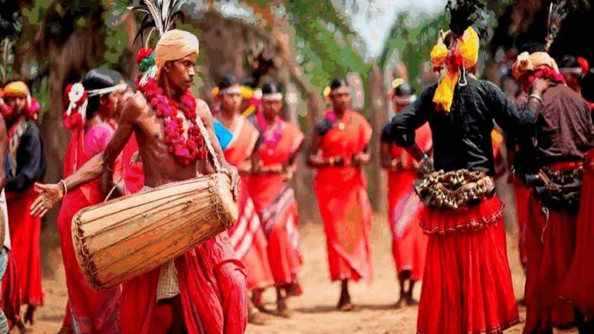 TRIBAL DANCE FESTIVAL BEGINS IN RAIPUR