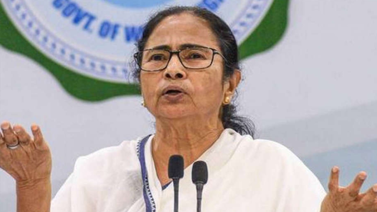 CM Mamata Meets Family Of Deceased, Announces Relief