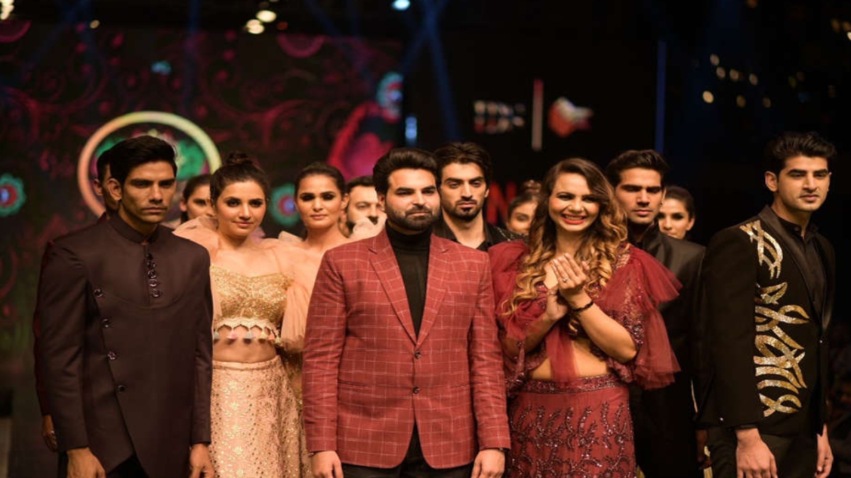 INDIAN DESIGNER SHOW WRAPS UP WITH FASHIONABLY CRAFTED DESIGNS