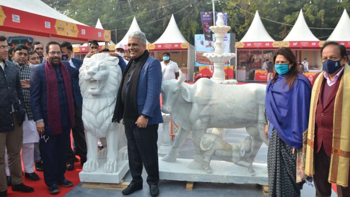 35TH EDITION OF HUNAR HAAT OPENS IN DELHI WITH 14 DAYS OF ART, CRAFT AND MUSIC FESTIVAL