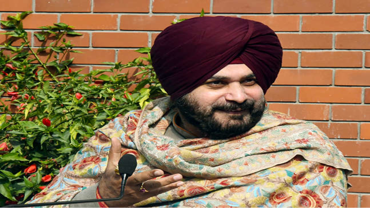 CHANDIGARH COP REPROACHES SIDHU FOR MAKING ‘FOUL REMARKS’ ABOUT POLICE FORCE