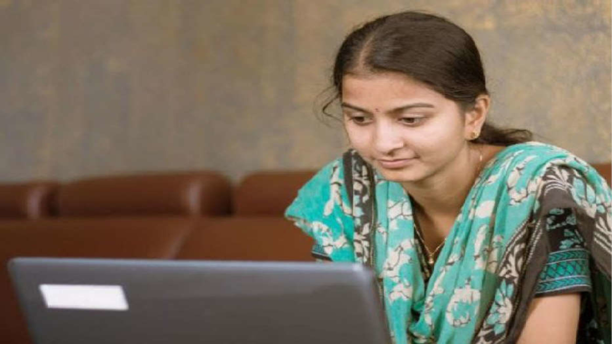 AMITY STUDENTS PLEAD FOR ONLINE EXAMS, UNIVERSITY LIKELY TO DECIDE SOON