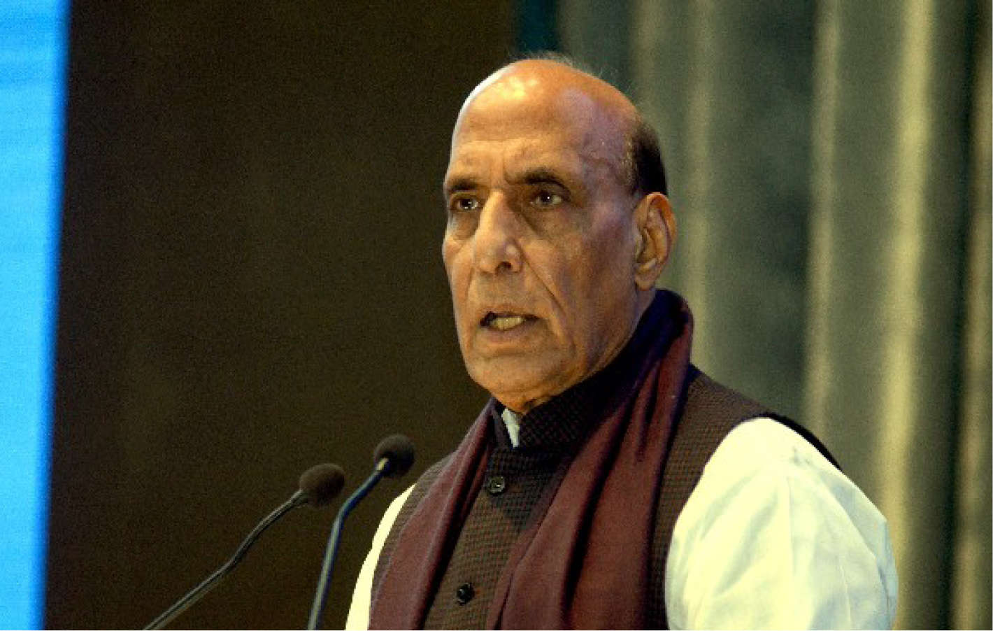 RAJNATH SINGH OPENS SPACE CENTRE, TELLS RESEARCHERS TO AIM FOR STARS