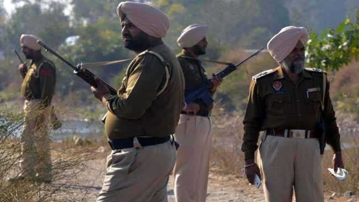 403 COPS RETURN TO STATIONS AFTER FORMER MPS, MLAS LOSE SECURITY COVER IN PUNJAB