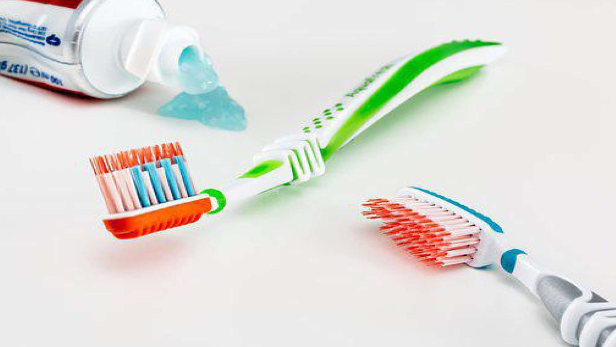 Five home-care oral care techniques for keeping your teeth healthy