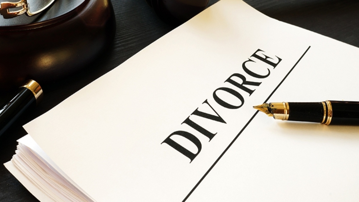 Woman Seeks Divorce Over Husband’s Bathing Habits