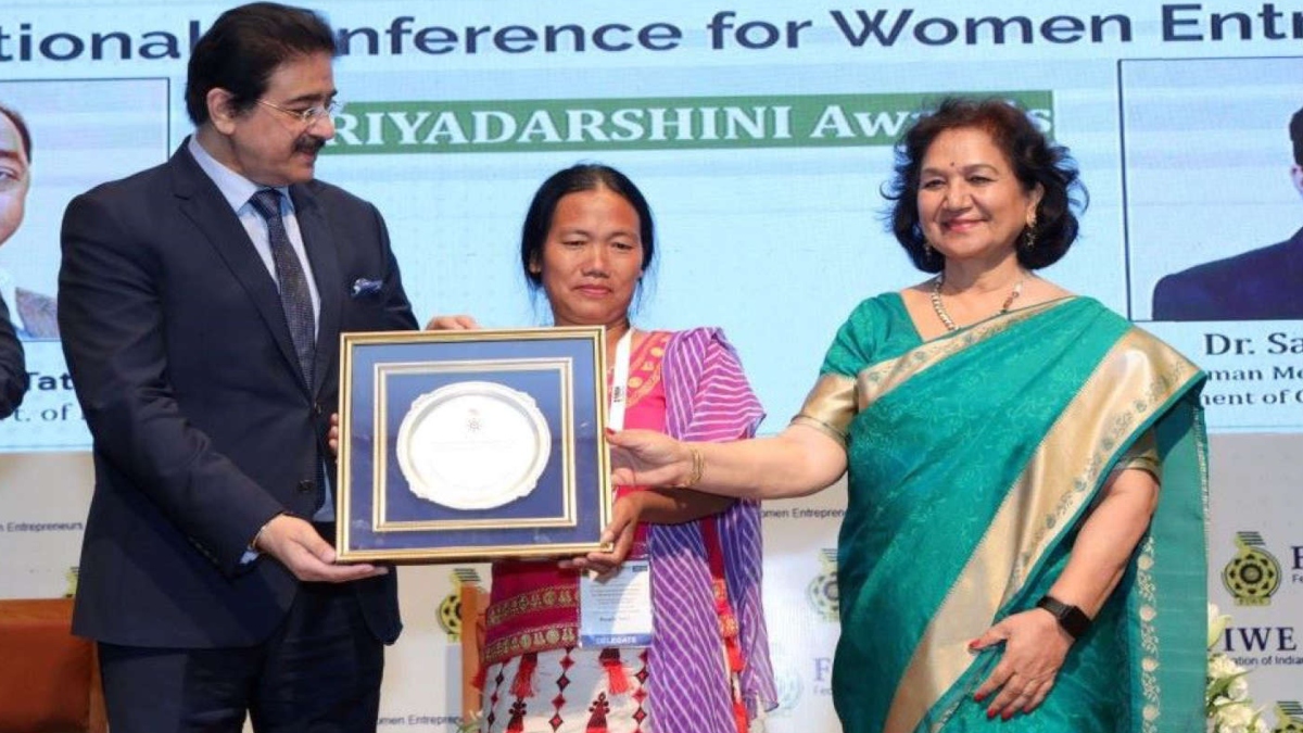 30 WOMEN ENTREPRENEURS FELICITATED BY FIWE