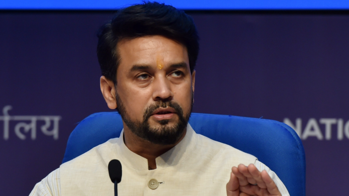 ‘Kejriwal is following Lalu Prasad Yadav’s ‘loot’ model’, says Anurag Thakur