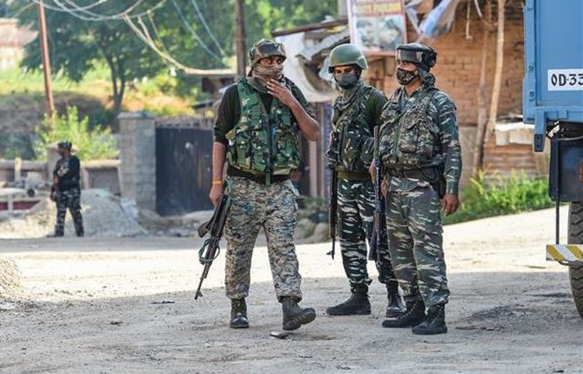 Indian Army foils infiltration attempt in Rajouri