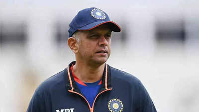 Rahul Dravid tests positive for Covid-19, will not accompany the team for Asia Cup 2022