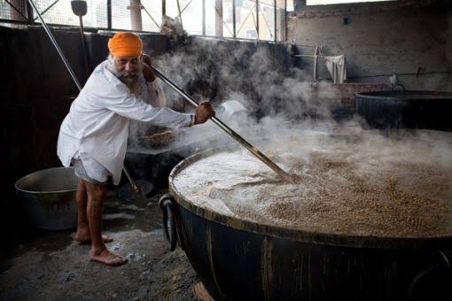 India’s 5 Largest kitchens