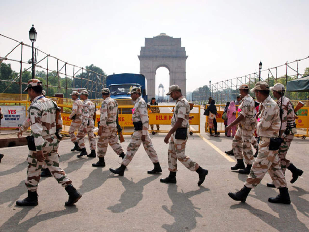 Tight security arrangements at borders in view of Independence Day