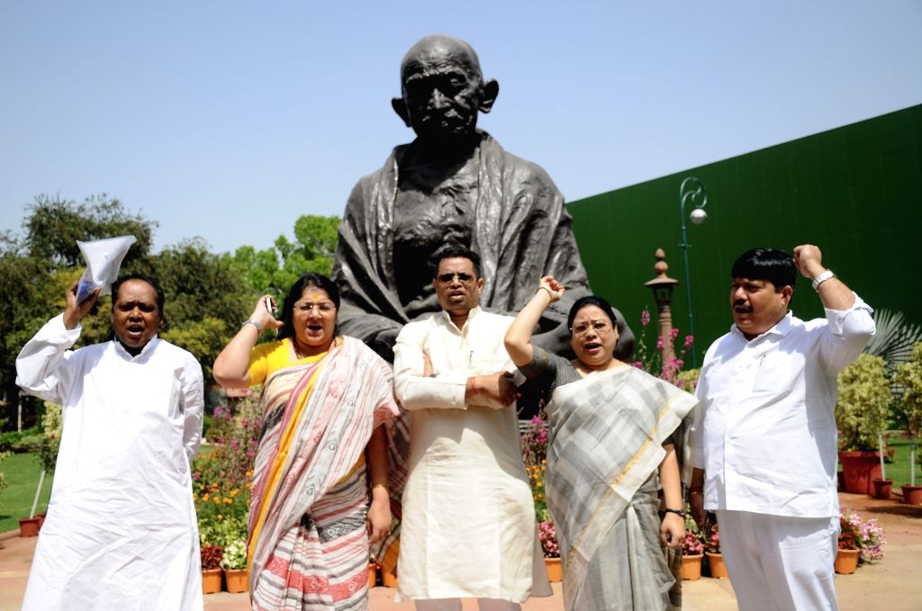 West Bengal BJP MPs protest outside Parliament over SSC recruitment scam