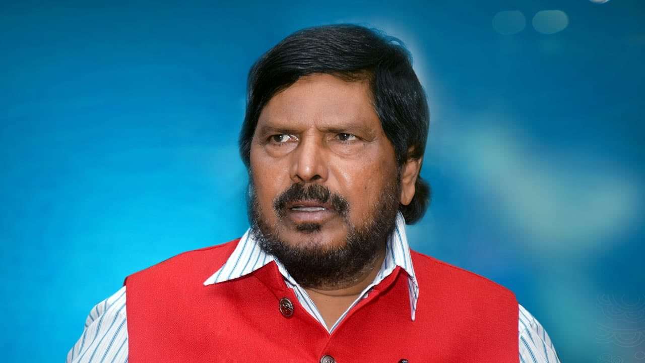 Rahul Gandhi Ji should do a ‘Congress Jodo Yatra’; says Ramdas Athawale