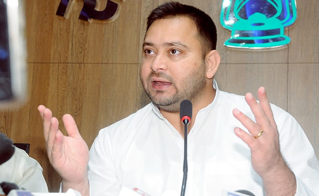 Tejashwi Yadav : Nitish and Lalu will meet Sonia Gandhi soon