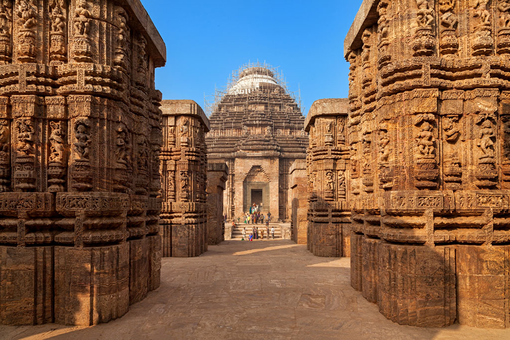 Sand removal process begins at Konark Sun temple