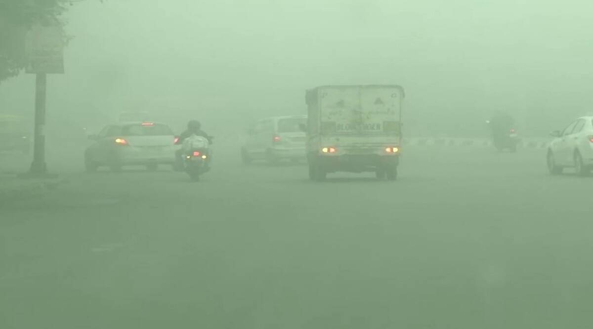 Dense fog persists over Delhi-NCR; 5 killed including 1 child