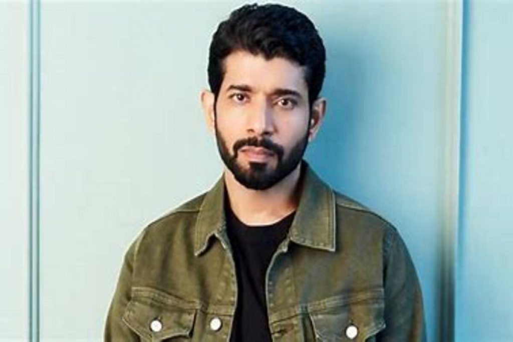 Vineet Kumar Singh collaborates with Director Kabir Khan