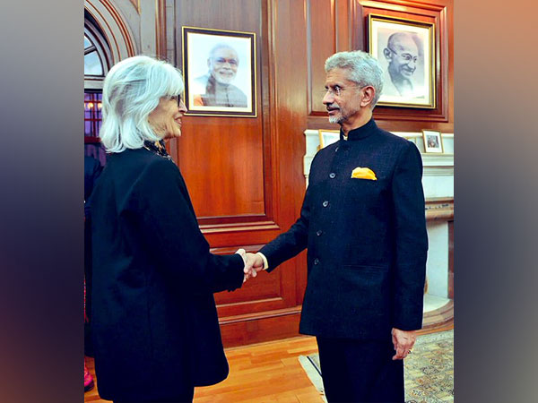 US Charge d’Affaires Elizabeth Jones meets Jaishankar