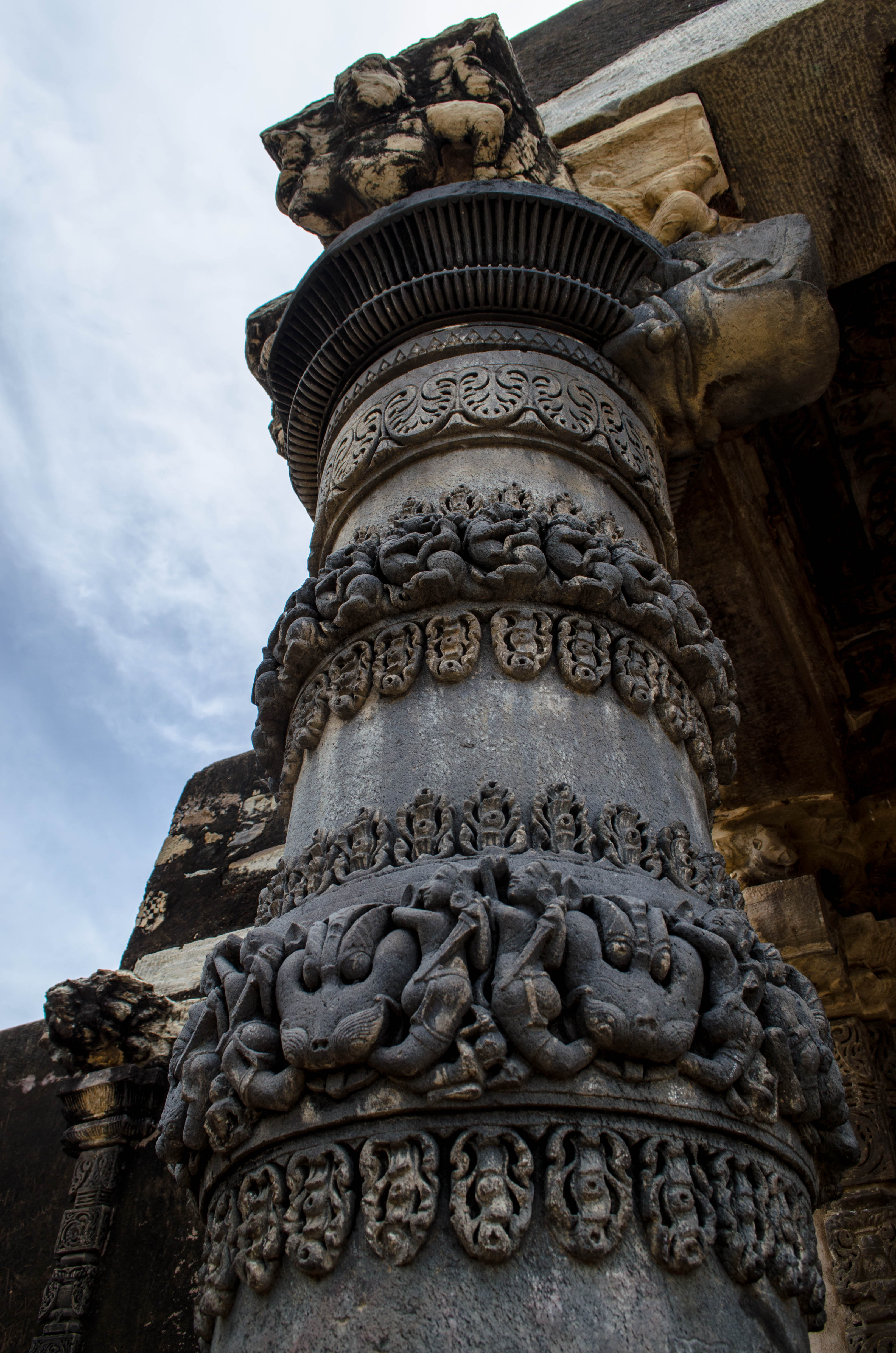 Neelkanth Mahadev Temple is a testimony of the high standards seen in medieval Indian art