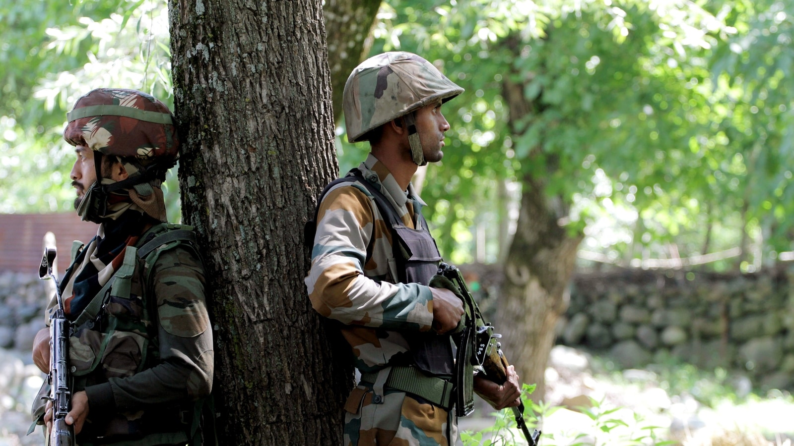 J&K: LeT hybrid terrorist killed in encounter