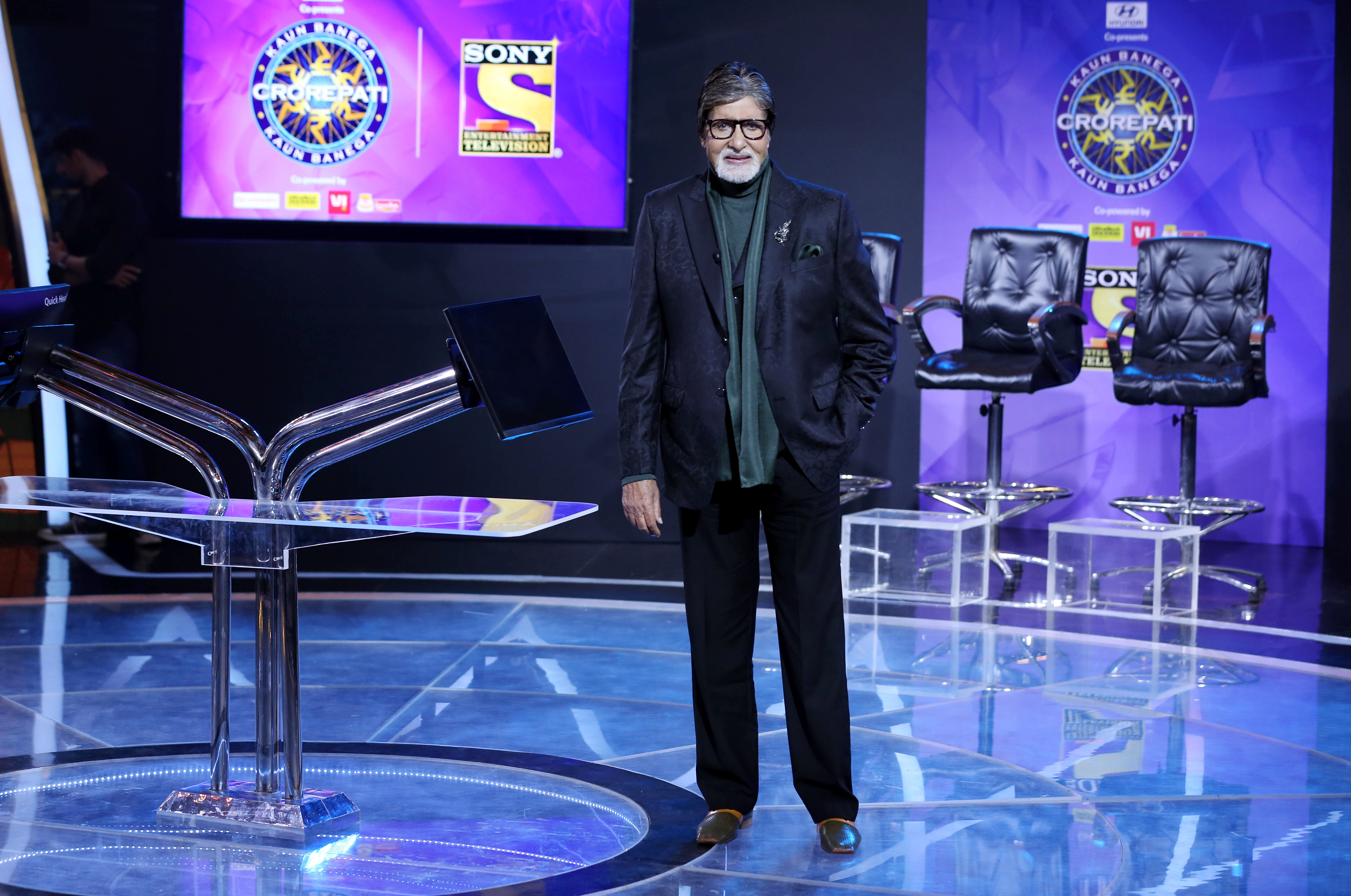 ON FAST FOOD, PAANI PURI AND AMITABH