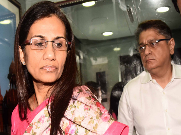 Chanda Kochhar, Deepak Kochhar produced before special court